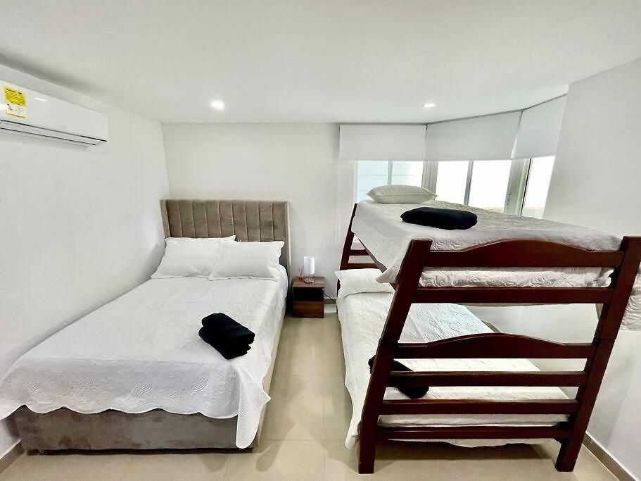 Apartamento Con Vista En El Laguito Frente A La Playa