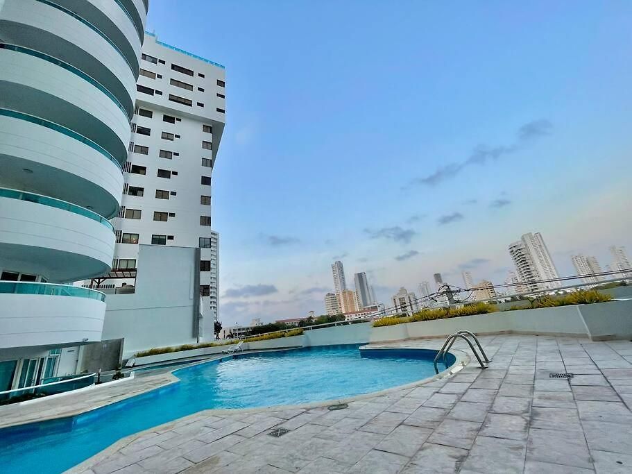 Apartamento Con Vista En El Laguito Frente A La Playa Cartagena