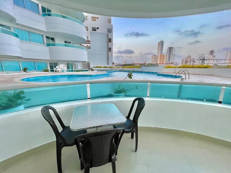 Apartamento Con Vista En El Laguito Frente A La Playa Cartagena